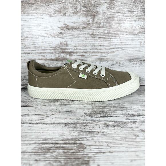 Cariuma Women’s OCA Olive Green Canvas Sneakers Sz 8 - Picture 2 of 8